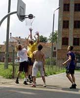 Basket na ulicy